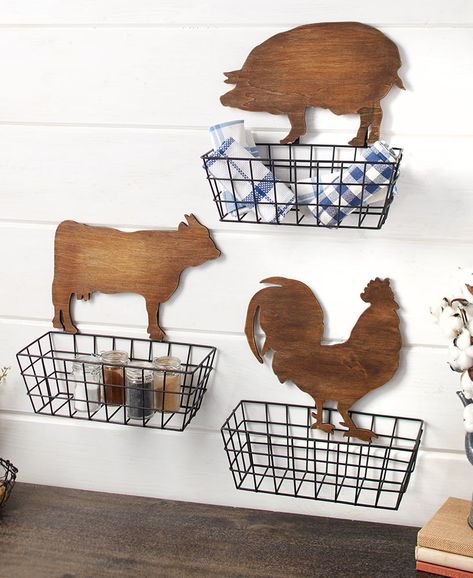 Farmhouse House Decor, Black Wire Basket, Muebles Shabby Chic, Cow Kitchen, Kitchen Styles, Craftsman Kitchen, Farmhouse Crafts, Wall Baskets, Small Kitchen Decor