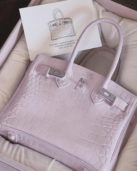 Pink Birkin, Luxury Bags Collection, Handbag Essentials, Dream Bags, Girly Bags, Luxury Purses, Fancy Bags, Bags Aesthetic, Pretty Bags