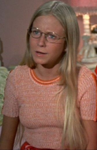 Eve Plumb, Maureen Mccormick, The Brady Bunch, Classic Tv, Body Measurements, Dive In, The Good, Tumblr, Celebrities