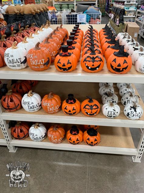 Halloween Shopping at Old Time Pottery – Halloween Head #halloween Boho Decor Diy, Pottery Halloween, Halloween Decorations Apartment, Old Time Pottery, Halloween Decor Diy, Halloween Bedroom, Diy Boho Decor, Home Decor Aesthetic, Halloween Tattoo