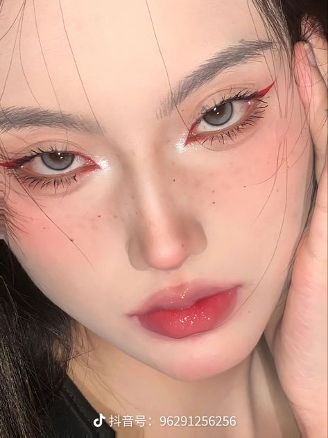 Red Undereye Makeup Aesthetic, Korean Red Makeup, Sweet And Spicy Makeup, Red Undereye Makeup, Sharp Eye Makeup, Spicy Makeup, Y2k Makeup Looks, Sophie Foster, Red Makeup Looks