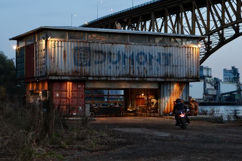 Tron Wallpaper, Train Bridge, Warehouse Living, Garrett Hedlund, Tron Legacy, Container House Plans, Shipping Container House, Container House Design, Loft Design