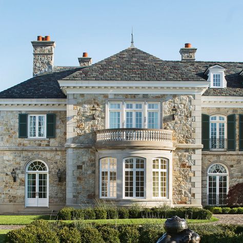 Timeless French Country Style Estate - Greenwich, Connecticut Country Stone House, Modern French Country Exterior, Stone Front House, French Chateau Style Homes, Transitional French Country, French Chateau Style, French Country Interiors, French Country Exterior, Country Mansion