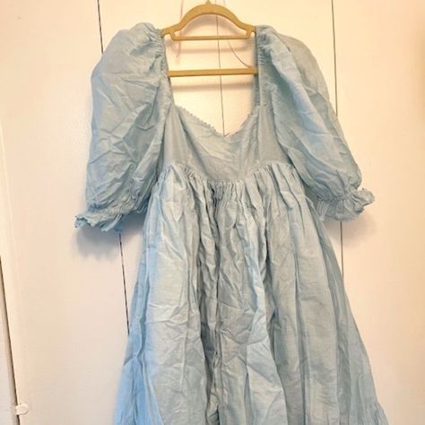 Selkie The French Puff Dress Water Baby Organdy French Puff Dress, Selkie Dresses, Organdy Fabric, Puff Dress, True Romance, Outfits 2023, Main Attraction, Professional Outfits, Empire Waist