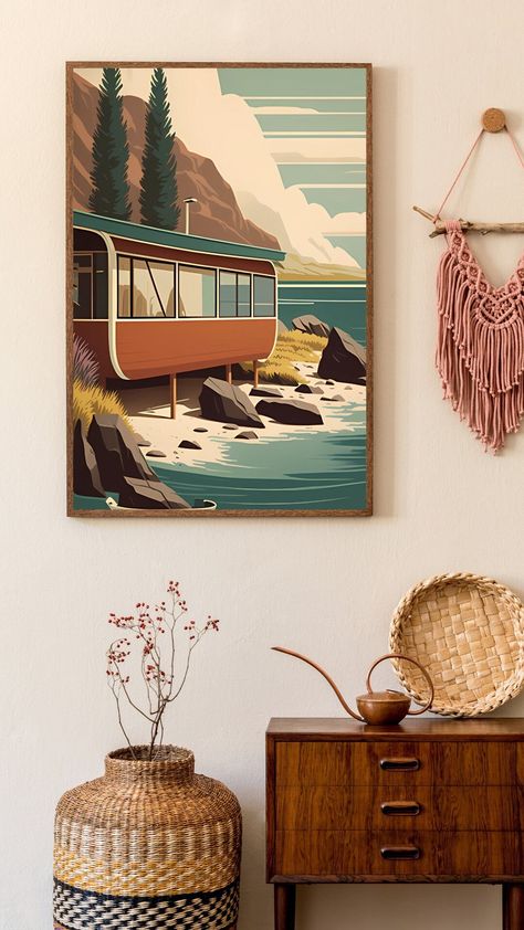 Vintage Mid Century Modern Living Room, Shipwreck Interior, Coastal Mid Century Modern, Modern Coastal Art, Retro Coastal, Mid Century Coastal, Modern Beach House Decor, Coastal Scenery, Coastal Architecture