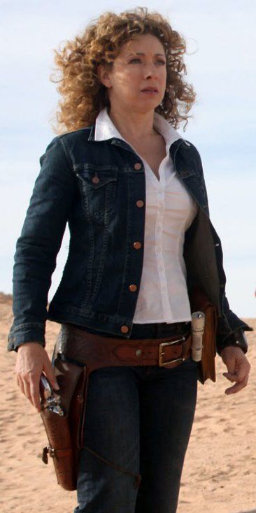 pics of river song denim | River Song Costume Dr Who River Song, River Song Costume, River Song Cosplay, Dr Who Costume, Doctor Who Outfits, Movie References, Doctor Who Cosplay, Doctor Who Memes, Doctor Who Companions