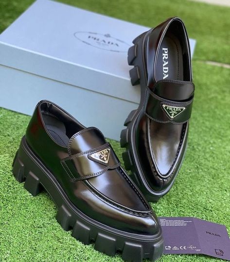 Pin by Gaby s on zapatos in 2022 | Leather business shoes, Gents shoes, Sneakers fashion Prada Loafers Men, Chanel Mens Shoes, Men Fashion 2023, Prada Shoes Men, Street Style For Men, Mens Shoes Casual, Black Loafer Shoes, Gents Shoes, Sneakers Street