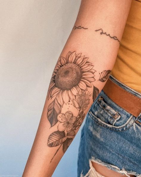 Sunflower Finger Tattoos For Women, Sunflower Forearm Tattoo Women Inner, Sunflower Forearm Tattoo Women, Sunflower Field Tattoo, Sunflower Tattoo Forearm, Sunflower Vine Tattoo, Sunflower Forearm Tattoo, Sunflower Tattoo Arm, Fine Line Sunflower Tattoo