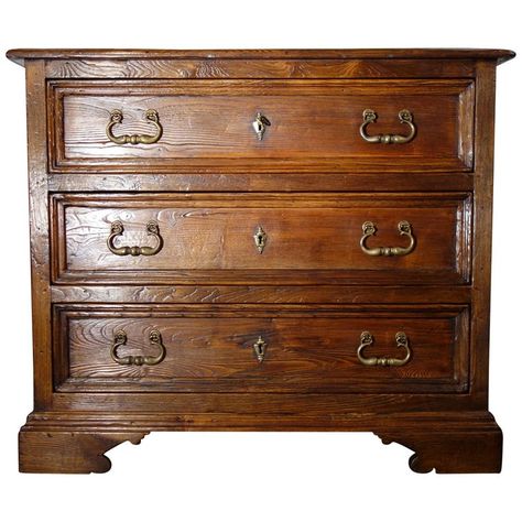 Gustavian Dresser, Hollywood Regency Dresser, Dresser Design, Six Drawer Dresser, Italian Baroque, Commode Chest, Wooden Dresser, Old Dressers, Wood Dresser