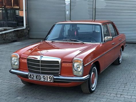 Mercedes-Benz 200 ( W115 ). Mercedes Benz W115, W115 Mercedes, Mercedes Benz Germany, Mercedes Benz 200, Mercedes W114, Classic Cars Trucks Chevy, Mercedes 280, Mercedes W123, Old Mercedes