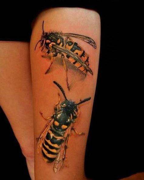 3D Tattoos, Photorealistic Tattoos Yellow Jacket Tattoo, Bees Tattoo, Wasp Tattoo, Cicada Tattoo, Roman Tattoo, Amazing 3d Tattoos, Insect Tattoo, 3d Tattoos, Bee Tattoo