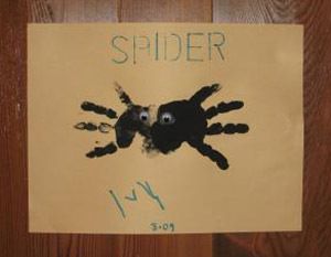 Spider Mother Goose Crafts Preschool, Nursery Rhyme Handprint Art, Nursery Rhyme Art Preschool, Nursery Rhymes Crafts For Infants, Itsy Bitsy Spider Craft For Toddlers, Nursery Rhymes Art For Toddlers, Itsy Bitsy Spider Craft Preschool, Nursery Rythmes Crafts For Toddlers, Nursery Rhyme Crafts For Kids