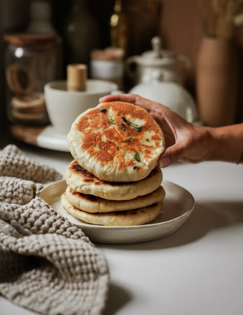 Fluffy Greek Pita Bread Recipe Greek Pita Bread Recipe, Greek Pita Bread, Greek Pita, Pita Bread Recipe, Pita Recipes, Tzatziki Recipes, Pain Pita, Whipped Feta, Famous Recipe