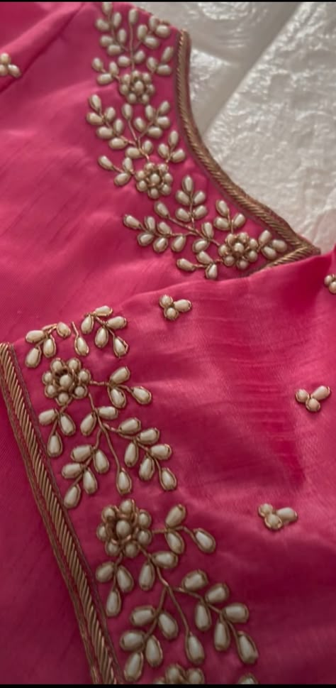 Beads Work Blouse, Blouse Design Simple, Simple Wedding Blouse Designs, Latest Bridal Blouse Designs, Blouse Designs Catalogue, Zardosi Work, Best Blouse Designs, New Saree Blouse Designs, Latest Model Blouse Designs