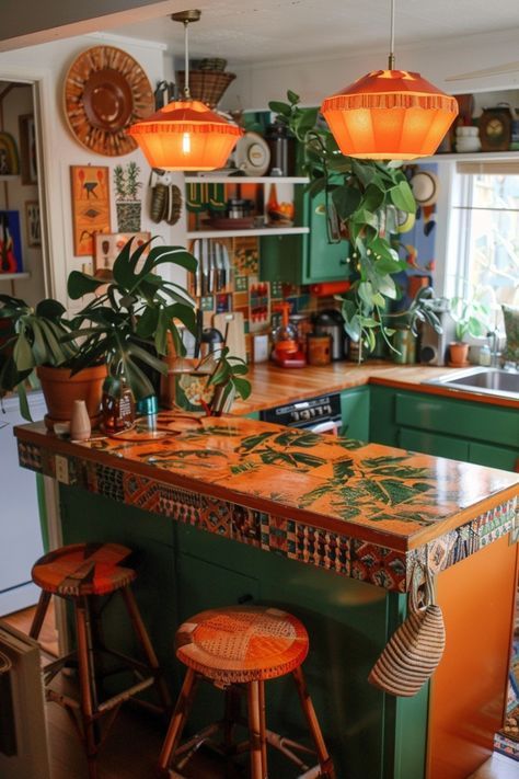 Small Boho Kitchen, Eccentric Kitchen, Vintage Maximalist Decor, Maximalist Kitchen, Boho Style Kitchen, Boho Kitchen Ideas, Boho Kitchen Decor, Maximalist Decor, Boho Kitchen