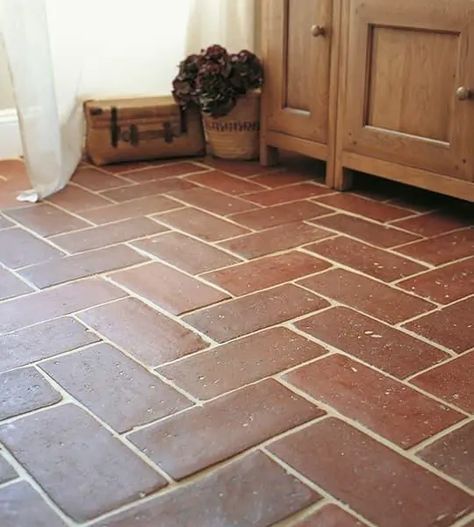 Terracotta Kitchen Floor, Brick Tile Floor, Terracotta Tile Floor, Terracotta Flooring, Terracotta Floor Tiles, Reclaimed Tile, Brick Floor, Terracotta Floor, Fired Earth