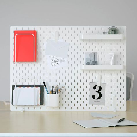 SKÅDIS Pegboard combination - white - IKEA Ikea Pegboard Accessories, Ikea Pegboard, Ikea Skadis, Pegboard Accessories, Ikea Desk, Small Space Storage, Ikea Family, Home Office Organization, A Desk