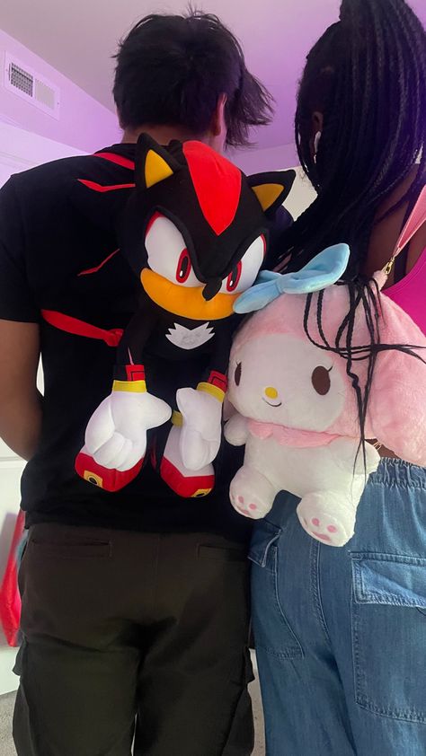 Sonic Backpack Outfit, Sanrio Couple Aesthetic, Sanrio Couple, Shadow Backpack, Shark Couple, Aesthetic Cute Couple, Shadow Aesthetic, Couples Doll, Shadow Sonic