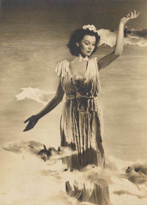 I am big. It's the pictures that got small. 💙 on Twitter: "Vivien Leigh as Aurora, Goddess of Dawn by Angus McBean, 1938.… " Aurora Goddess Of Dawn, Angus Mcbean, Aurora Goddess, Goddess Of Dawn, Susie Cave, The Vampires Wife, Gene Kelly, Vivien Leigh, Classic Actresses