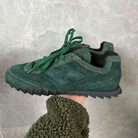 Allen on Instagram: "auralee_tokyo New Balance RC_30 very very green SAMPLE photo i believe (小紅書) CHINA" New Balance Rc30, New Balance, Tokyo, China, On Twitter, Sneakers, Twitter, Green, On Instagram