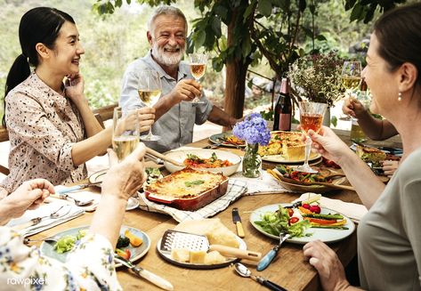 Friends having dinner in the garden | premium image by rawpixel.com Mars Hill University, Pace University, Lawrence University, Smith College, Lincoln University, University Of Delhi, Thanksgiving Break, Between Two Worlds, University Of Massachusetts