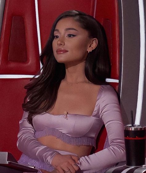 Ariana Grande The Voice, Ariana Grande Tumblr, Ariana Grande Hair, Ariana Grande News, Frankie Grande, Lgbt Equality, Ariana Grande Style, Ariana Grande Photos, Eternal Sunshine