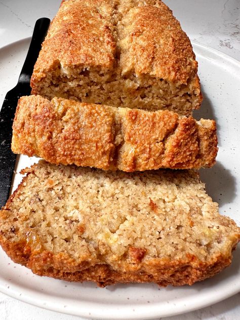 Cottage Cheese Banana, Cottage Cheese Bread Recipe, Cottage Cheese Bread, Cottage Cheese Dessert Recipes, Cottage Cheese Desserts, Delicious Banana Bread, Cottage Cheese Recipes, Make Banana Bread, Healthy Muffins