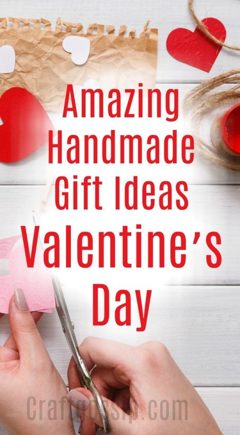 Amazing Handmade Gifts Ideas for Valentine’s Day – Indie Crafts Indie Crafts, Toddler Valentine Crafts, Anniversary Diy, Polish Crafts, Indie Craft, Adult Valentines, Handmade Cards Diy, Craft Booth Displays, Diy Anniversary