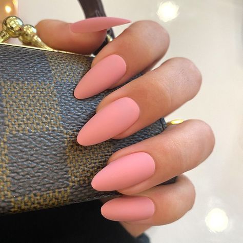 Nails 2022 Spring, Fall Almond Nails, Bold Nails, Nails April, Grad Nails, Best Summer Nails, Nails Almond Shape, Nails Baddie, Matte Pink Nails