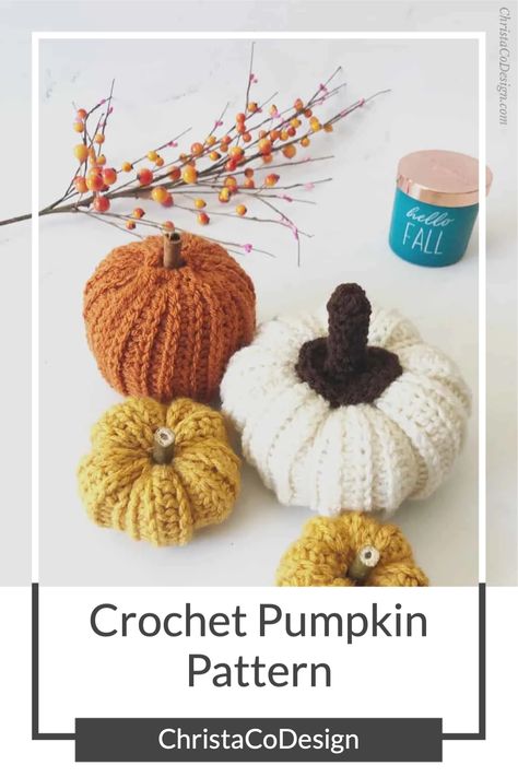 The free crochet pumpkin pattern includes 3 sizes and it’s easy to customize further. I’ve included a crochet stem pattern for your pumpkins too. Or you can get really festive and use cinnamon sticks for your pumpkin stems. Simple Sewing Tutorial, Crochet Pumpkins, One Skein Crochet, Ribbed Crochet, Fall Crochet Patterns, Beginner Crochet Tutorial, Halloween Crochet Patterns, Fall Patterns, I Love This Yarn