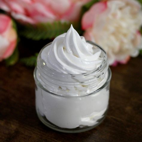 Body Butter Recipe Whipped, Shea Body Butter Recipe, Coconut Oil Body Butter, Diy Body Butter Recipes, Shea Butter Recipes, Shea Butter Cream, Coconut Oil Body, Whipped Body Cream, Shea Butter Lotion