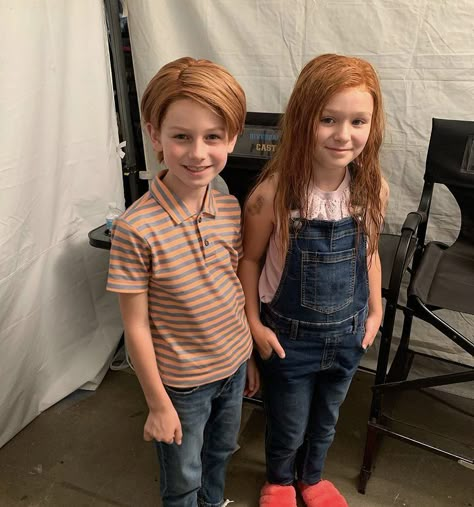 Redhead Siblings, Redhead Twins, Tvd Klaroline, Identical Quadruplets, Girls With Curly Hair, Ginger Kids, Lily Luna Potter, Riverdale Aesthetic, Pretty Redhead