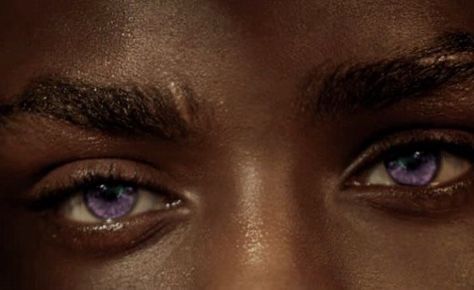 purple eyes Arte Bob Marley, Catty Noir, Interview With The Vampire, Baldur's Gate, Purple Eyes, Maquillaje Natural, Ravenclaw, Character Aesthetic, Shadowhunters