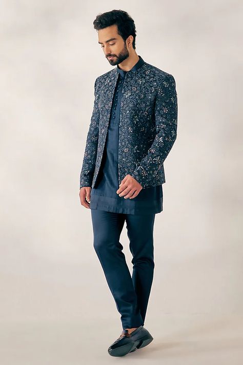 Open Jacket Kurta Men, Sangeet Outfit For Men, Indowestern Outfits For Men, Jatin Malik, Mens Fashion Wedding Guest, Kurta Fashion, Indian Wedding Clothes For Men, Mehendi Outfits, Gents Kurta