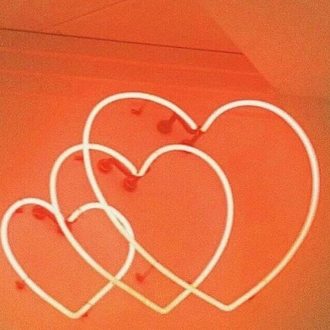 Long weekend mood here in Sydney   via @pinterest Orange Hearts Aesthetic, Soft Orange Aesthetic Vintage, Orange Heart Aesthetic, Soft Orange Aesthetic, Pastel Orange Aesthetic, Orange Aesthetic Vintage, Red Orange Aesthetic, Orange Aesthetics, Aesthetic Jimin