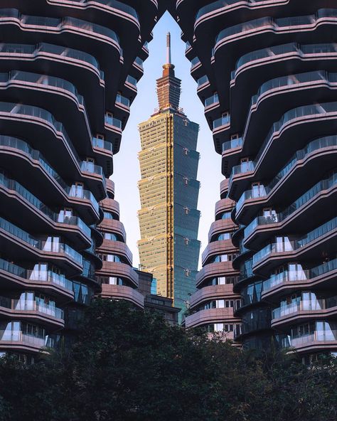 This Time Tomorrow, Taipei 101, Awesome Architecture, Cityscape Photography, Taiwan Travel, Taipei City, City Pictures, Amazing Buildings, Eleanor Roosevelt