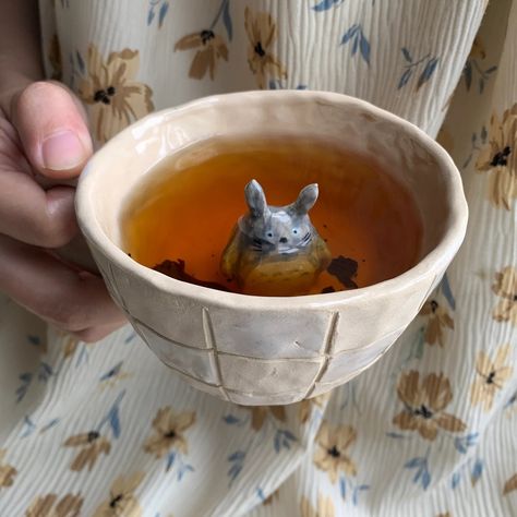 Ceramic Totoro, Totoro Pottery, Ghibli Ceramics, Ghibli Pottery, Totoro Ceramic, Totoro Mug, Ghibli Totoro, Ceramics Mugs, Sculpture Art Clay