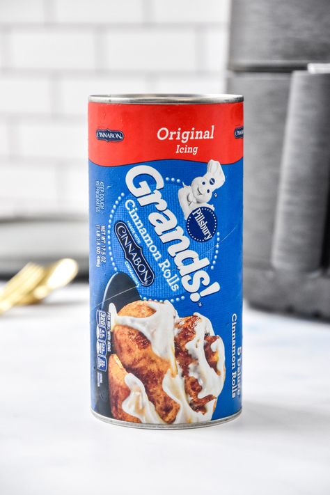 Pillsbury Cinnamon Roll Recipes, Canned Cinnamon Rolls, Philips Air Fryer, Pillsbury Cinnamon Rolls, Refrigerated Cookie Dough, Brunch Dessert, Small Air Fryer, Cinnabon Cinnamon Rolls, Pillsbury Grands