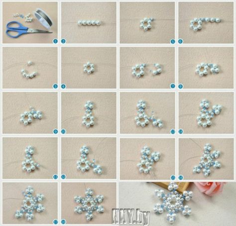 Earrings Handmade Tutorial, Diy Christmas Earrings, Beaded Ornaments Diy, Beaded Snowflakes Ornament, Anting Manik, Beaded Christmas Decorations, Beads Craft Jewelry, Beaded Snowflakes, Bead Charms Diy