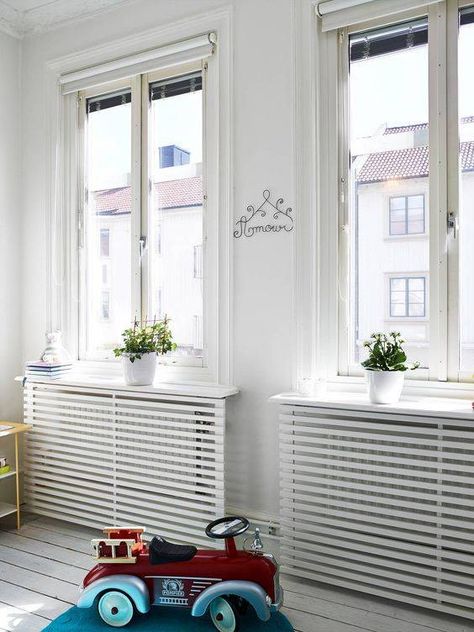 Stylish Radiator Cover Ideas For Summer | Domino Diy Radiator Cover, Radiator Cabinet, Best Radiators, Home Radiators, Radiator Covers, Heater Cover, Modern Interior Decor, Contemporary Room, Radiator Cover