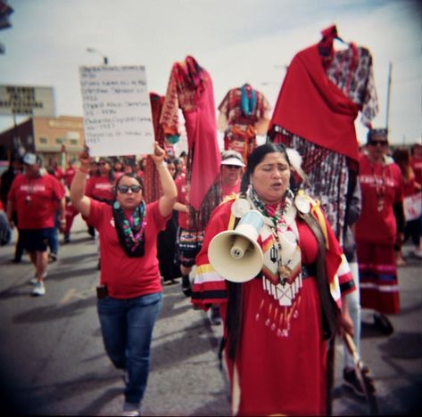 Yakima Washington, Native Women, Jingle Dress, Working Outside, Carmen Miranda, Disney Pocahontas, Nativity Crafts, Losing Friends, Power To The People