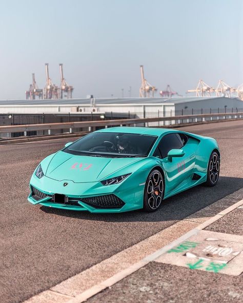 Lamborghini Huracan on Instagram: “Baby blue 🦕 . Follow @huracan for the hottest Lamborghini Huracán content 🔥 . Via @zoom . #huracan #lamborghinihuracan #lambo #lamborghini…” Lamborghini Huracan Blue, Green Lamborghini, Blue Lamborghini, Rc Motors, Top Luxury Cars, Liberty Walk, Lamborghini Cars, Jaguar Car, Instagram Baby