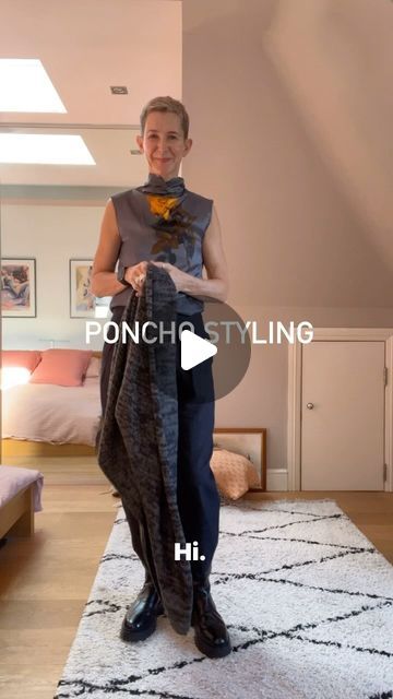 BECKY PATSIANAS • PERSONAL STYLIST on Instagram: "*Watch to the end for another brooch style hack 😉*

Love them or hate them Poncho’s are actually a very useful item to have in your wardrobe.  I’ve shared a styling reel about them before but thought I’d post an updated version as I’ve received lots of lovely messages on my brooch hack from the other day -  so here’s another one for you 😉. I hope you find it useful xx

Outfit

Poncho @eileenfisherny old and very much loved
Trousers @toast pre-loved via @secret_store_pop_up 
Top @driesvannoten a few years old
Boots @allsaints current
Brooch vintage

•

#vintagebrooch #stylehack #ponchostyling #ponchostyle #stylingtipsandtricks #goingoutoutfit #casualsmart #stylingbybec" Poncho With Belt Outfit, How To Belt A Poncho, Poncho Outfit 2024, Winter Poncho Outfits, How To Style A Poncho, Poncho Styling, Poncho Outfit, Brooch Style, Old Boots