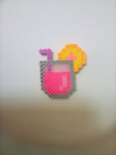 Pyssla Ideas Mini, Hammer Bead Ideas, Boba Perler Bead Pattern, Melt Bead Ideas, Peeler Bead Ideas Small Easy, Small Perler Beads Ideas Aesthetic, Small Fuse Bead Ideas, Melted Beads Ideas, Small Perler Bead Patterns Minis