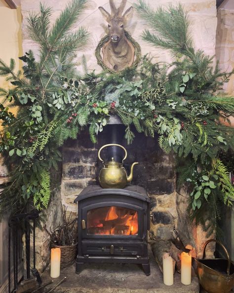 Stacey 🌙 on Instagram: “Last year I felt like the mantle garland was way too small for our fireplace and basically got lost in all the stone so this year, I wanted…” Witchy Fireplace Decor, Witchy Fireplace, Winter Garland Mantle, Garland Mantle, Winter Garland, Mantle Garland, The Mantle, Moving House, Fireplace Mantel