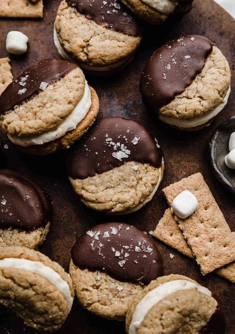 S'mores Sandwich Cookies - Salt & Baker Marshmallow Cookie Sandwich, Holiday Sandwich Cookies, Fall Sandwich Cookies, Smore Recipes Ideas, Cookie Sandwich Ideas, S'mores Cookies, S’mores Cookie, Toasted Marshmallow Buttercream, Sandwich Cookie Recipes