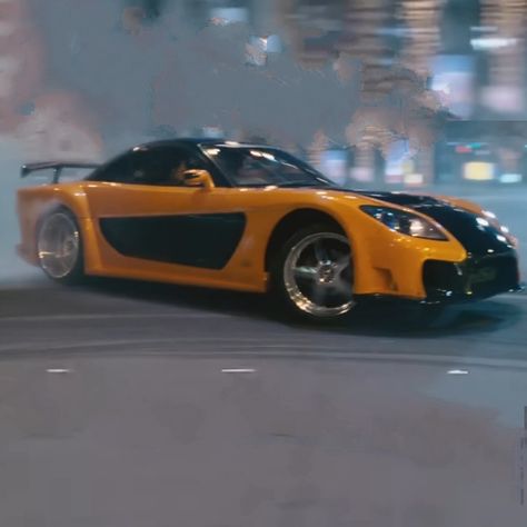 fast and furious tokyo Fast And Furious Pfp, Illegal Racing Aesthetic, Fast And Furious Tokyo Drift, Han Lue, Fast And Furious Cars, Sung Kang, Tokyo Drift, Orange Car, Mazda Rx 7