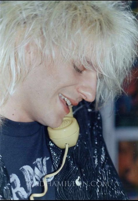 C.C. DeVille. Cc Deville, Poison Rock Band, Rockstar Style, 80s Hair Bands, Hanoi Rocks, 80s Hair, Kirk Hammett, Glam Metal, Midnight Sun