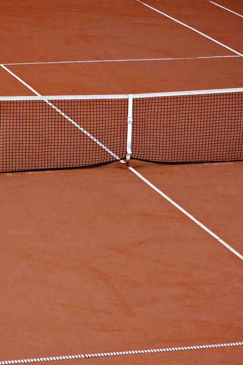 Fabrizio Raschetti Photographer Tennis Wallpaper, Tennis Aesthetic, Minimal Photography, Sports Aesthetic, Tennis Fashion, Brown Wallpaper, Sporty And Rich, Aesthetic Colors, Play Ball