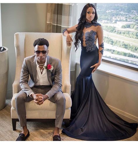 Prom Colors For Couples Black, Md Poses, Prom Pictures Ideas, Prom Pictures Couples Black, Prom Pose, Prom 23, Lux Dress, Prom Pictures Couples, Prom Goals